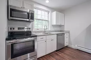 1465 Hooksett Rd, Hooksett, NH 03106 - Photo 20