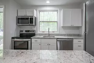 1465 Hooksett Rd, Hooksett, NH 03106 - Photo 2