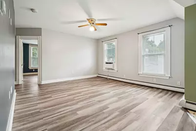 463 Lake Avenue, Manchester, NH 03103 - Photo 6