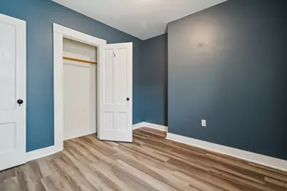 463 Lake Avenue, Manchester, NH 03103 - Photo 10