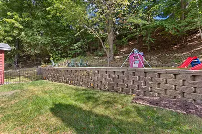 169 Weston Road, Manchester, NH 03103 - Photo 10
