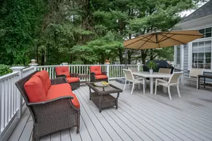 4 Crestwood Ln, Nashua, NH 03062 - Photo 38