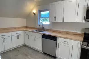 79 Gilford Ave, Laconia, NH 03246 - Photo 8