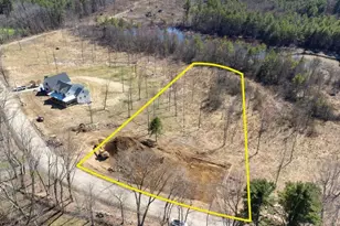 51 Locust St, South Hampton, NH 03827 - Photo 1