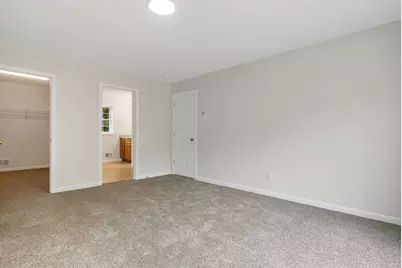 166 Sandown Road #4, Fremont, NH 03044 - Photo 16