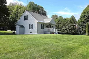 14 Gordon Ave, Gorham, NH 03581 - Photo 2