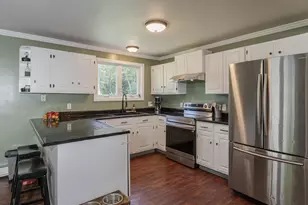 205 Sugar Maple Ln, Chesterfield, NH 03462 - Photo 2