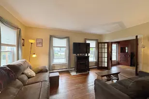 8 Henry St, Claremont, NH 03743 - Photo 10