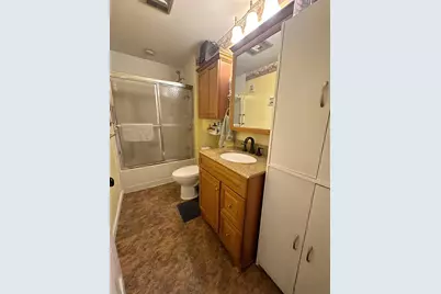 8 Henry Street, Claremont, NH 03743 - Photo 18