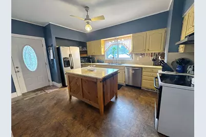 8 Henry Street, Claremont, NH 03743 - Photo 14