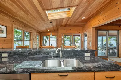 548 Rattlesnake Island, Alton, NH 03810 - Photo 18