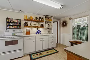 22 Old Georges Mills Rd, Sunapee, NH 03782 - Photo 10
