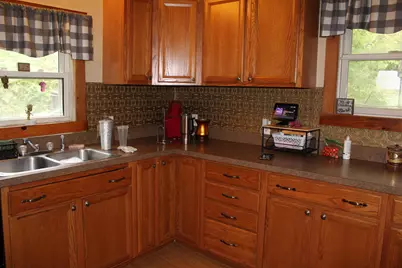 28 Spring Street, Colebrook, NH 03576 - Photo 6