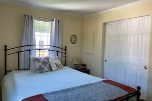 35 Tricia St, Seabrook, NH 03874 - Photo 16