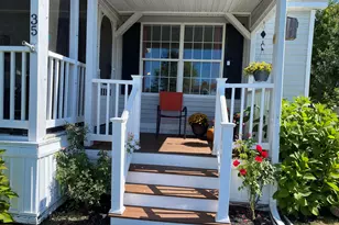 35 Tricia St, Seabrook, NH 03874 - Photo 2
