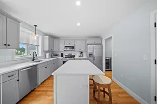 279 N Main St, Rochester, NH 03867 - Photo 6