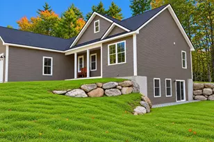 536 Prospect St, Franklin, NH 03235 - Photo 2