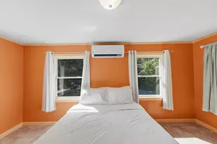 19 Old Mont Vernon Rd, Amherst, NH 03031 - Photo 12