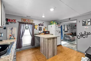 10 Mulberry St, Nashua, NH 03060 - Photo 26