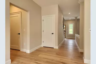 5 Campbell Way #2, Windham, NH 03087 - Photo 4