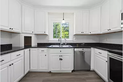 14 Terra Lane, Hudson, NH 03051 - Photo 8