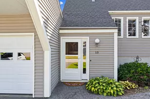 13 Hilltop Pl, New London, NH 03257 - Photo 2