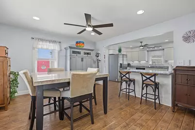 176 Stanton Street, Manchester, NH 03103 - Photo 6