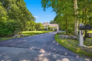 11 Olde Village Rd, Salem, NH 03079 - Photo 1