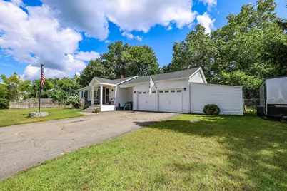 17 Coaker Avenue, Hooksett, NH 03106 - Photo 2