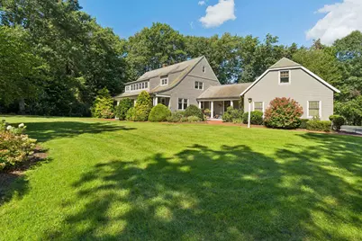 7 Strawberry Hill Lane, Tyngsborough, MA 01879 - Photo 2