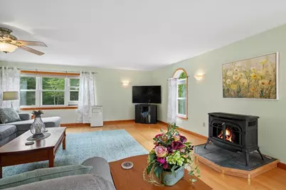 4 Debbie Street, Hooksett, NH 03106 - Photo 28