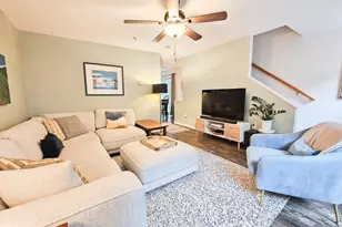 7 Capital Dr, Dover, NH 03820 - Photo 14