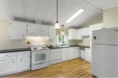 5 North Dewberry Lane, Rochester, NH 03867 - Photo 2