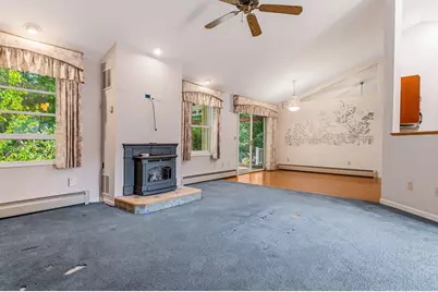 1 Mastin Drive, Newmarket, NH 03857 - Photo 10