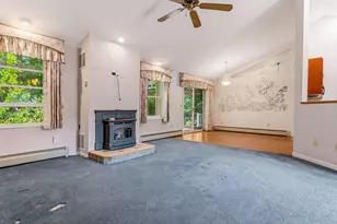 1 Mastin Dr, Newmarket, NH 03857 - Photo 10