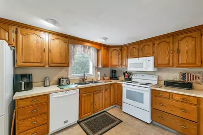 101 Pine Street, Laconia, NH 03246 - Photo 2