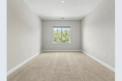 2 Henry David Drive #412, Nashua, NH 03062 - Photo 18