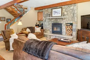 31 Ammonoosuc Dr, Bartlett, NH 03812 - Photo 6