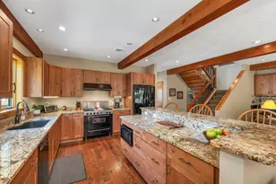 31 Ammonoosuc Dr, Bartlett, NH 03812 - Photo 12