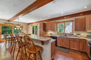 31 Ammonoosuc Dr, Bartlett, NH 03812 - Photo 10