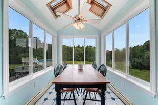47 Nottingham Rd, Raymond, NH 03077 - Photo 14