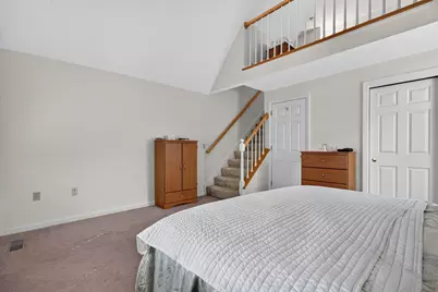 32 Bartemus Trail, Nashua, NH 03063 - Photo 20