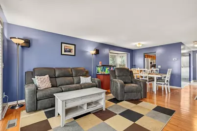 32 Bartemus Trail, Nashua, NH 03063 - Photo 14