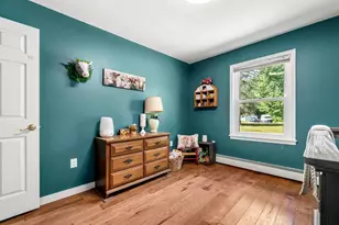 9 Dee Dee Dr, Sandown, NH 03873 - Photo 18