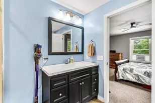 9 Dee Dee Dr, Sandown, NH 03873 - Photo 14