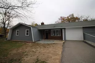 4 Ferland Dr, Derry, NH 03038 - Photo 1