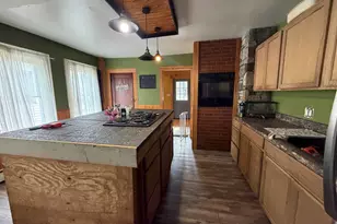 653 2nd Ave, Berlin, NH 03570 - Photo 4