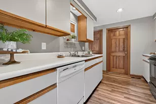 61 Stacey Cir, Windham, NH 03087 - Photo 14