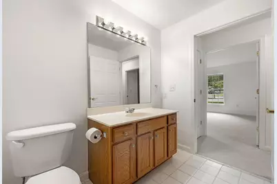 5 Crosswoods Path Boulevard #11, Merrimack, NH 03054 - Photo 18
