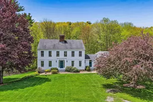 11 Puritan Dr, Bedford, NH 03110 - Photo 2